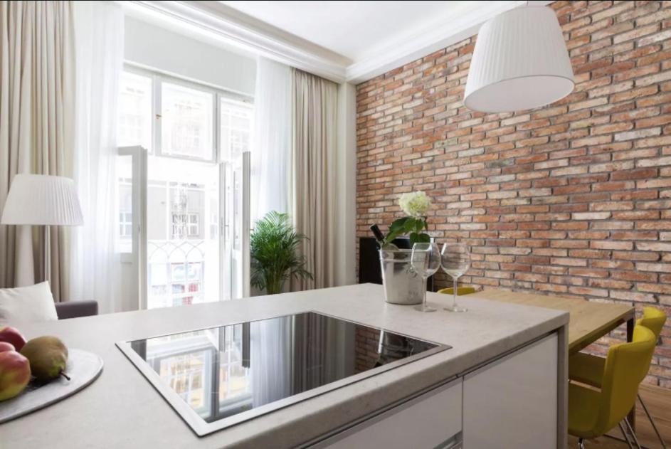 Unique Old Town Apartments At Palace Dlouha براغ المظهر الخارجي الصورة